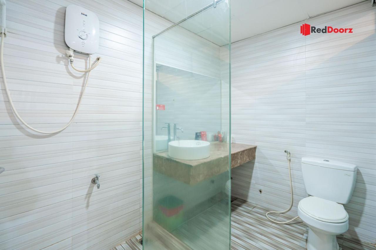 Reddoorz Khoi Nguyen Hotel Ly Chinh Thang Thành Pho Ho Chí Minh Esterno foto
